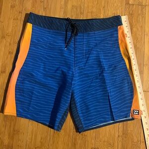 Billabong men’s boardshorts. Good condition